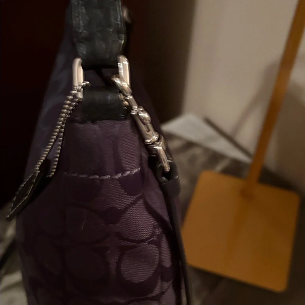 Coach VintageElegant Black mini hobo Women's crossbody Bag